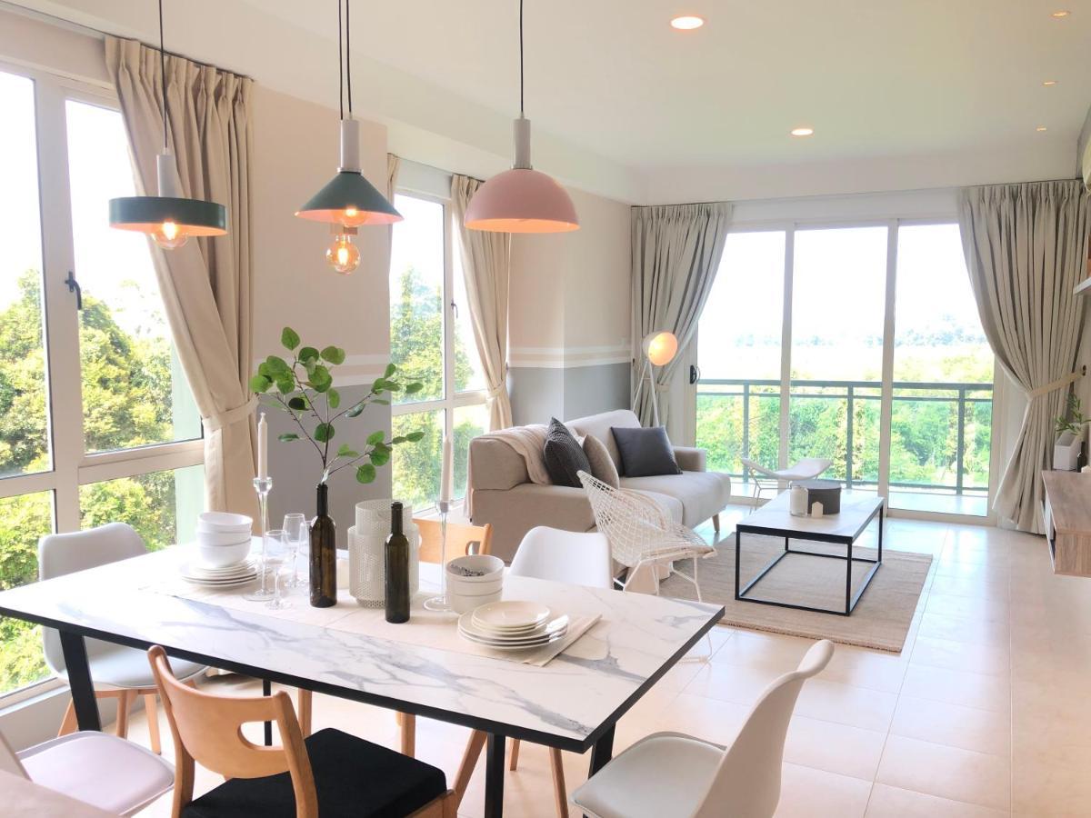Santubong Suites B Just Like Home Damai Kuching Extérieur photo